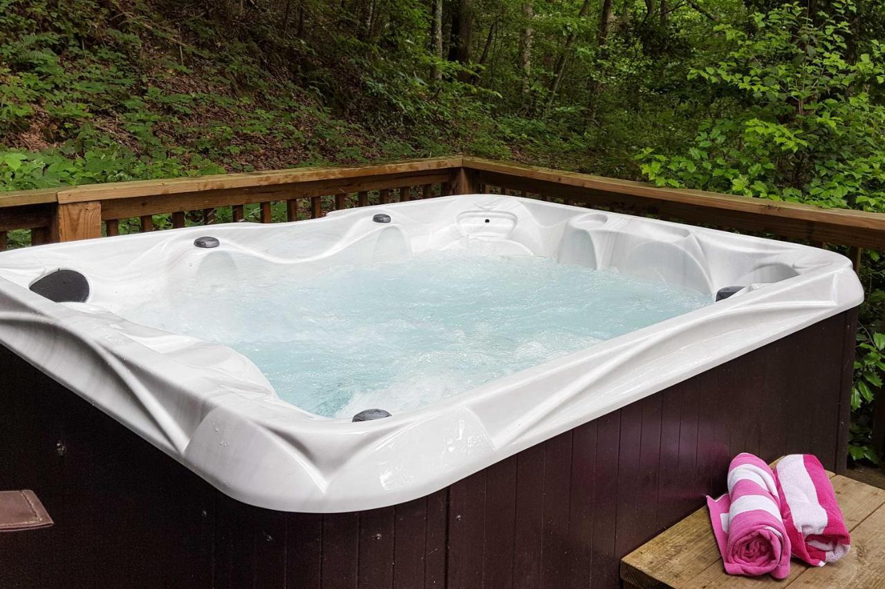 Natures Retreat With Hot Tub 7 Mi To Bryson City Whittier Exteriér fotografie
